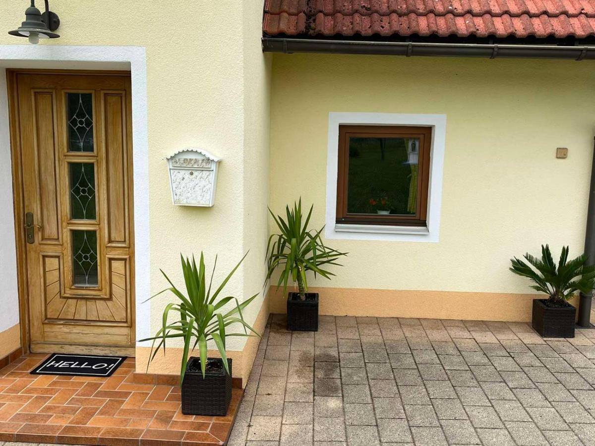 Charmantes Ferienhaus In Bester Lage Keutschach am See Dış mekan fotoğraf