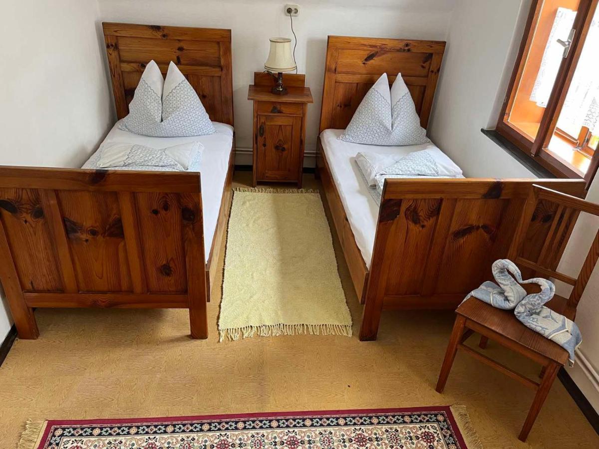 Charmantes Ferienhaus In Bester Lage Keutschach am See Dış mekan fotoğraf